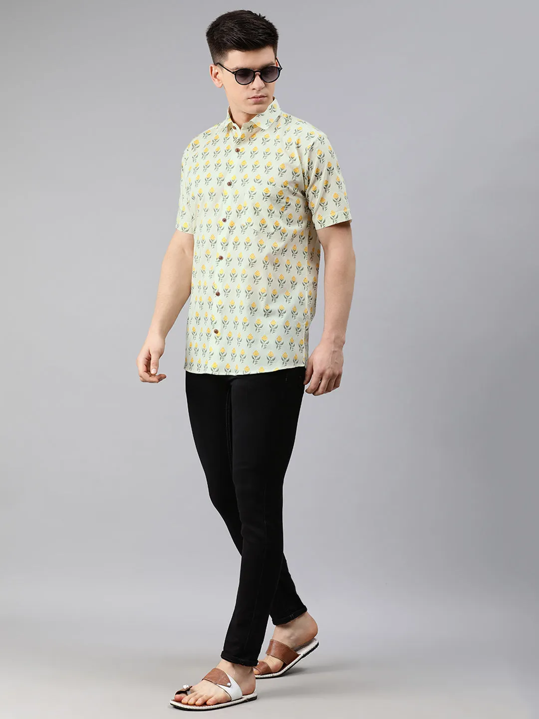 Green Cotton Short Sleeves Shirts For Men-Mmh050