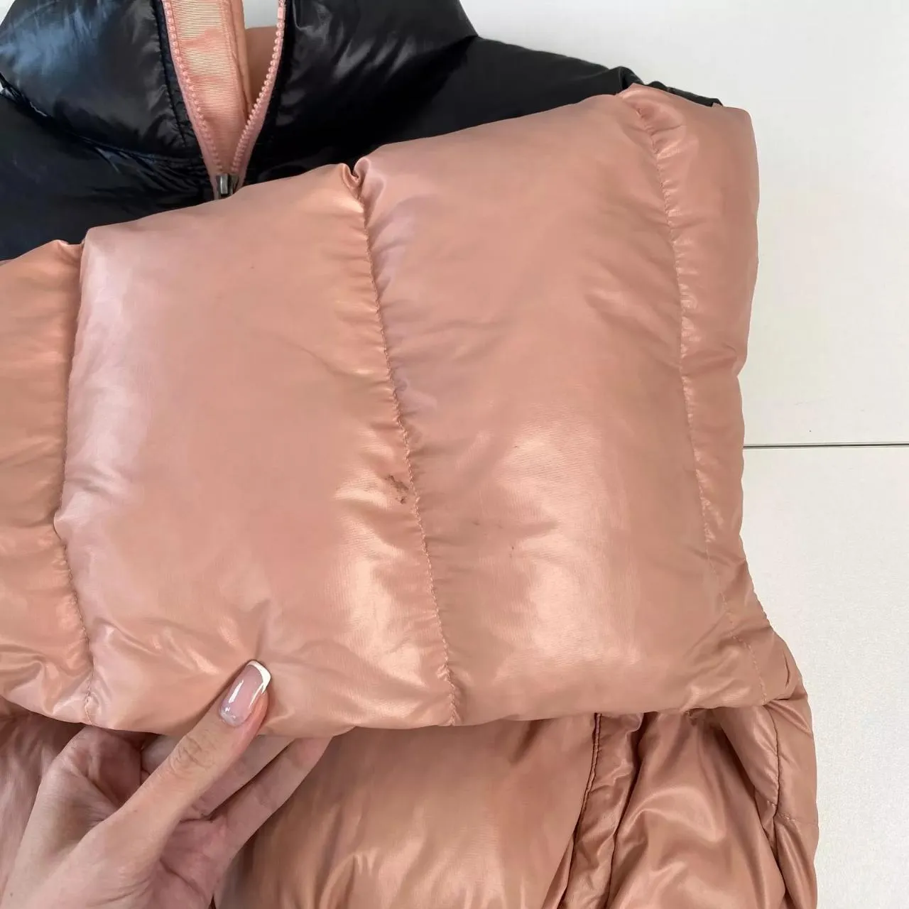 Preowned The North Face Womens 700 Down Nuptse Crop Puffer Jacket Size XL Pink Black