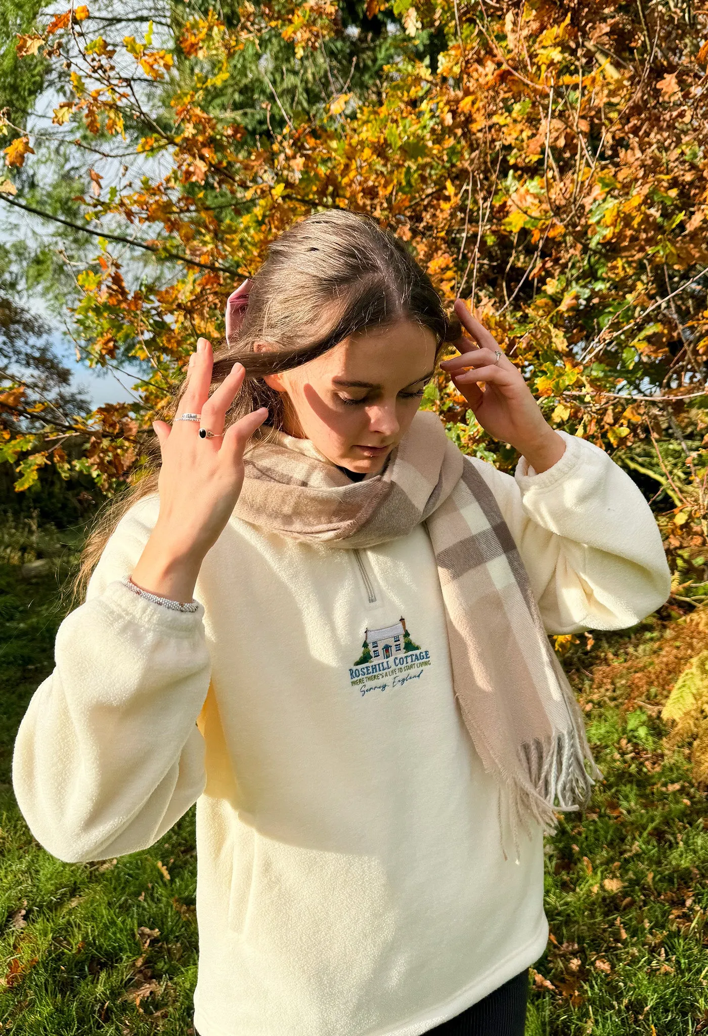 Rosehill Cottage Recycled Polyester Quarter Zip Fleece